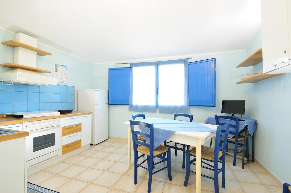 Hotel Baia Cea Bari Sardo Quarto foto